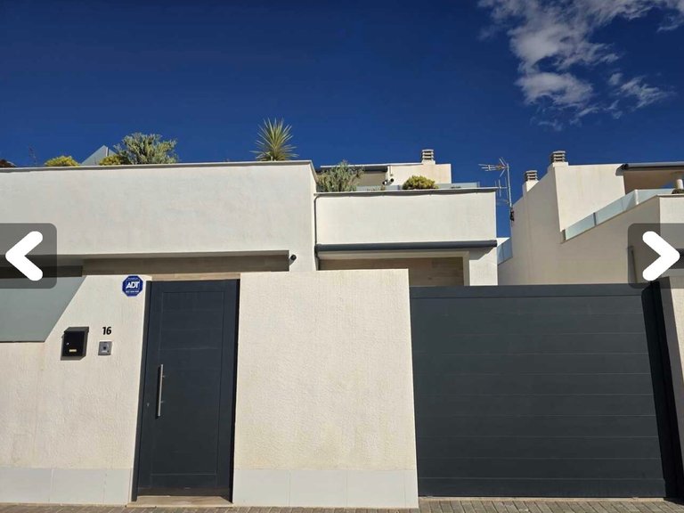 Villa for Sale in Torre Pacheco, Murcia 1