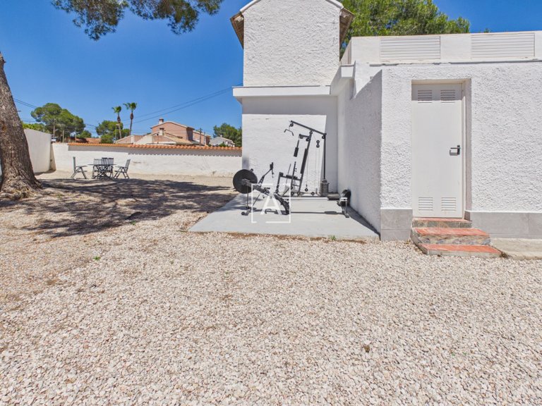 Villa for Sale in Pinar De Campoverde, Alicante 11