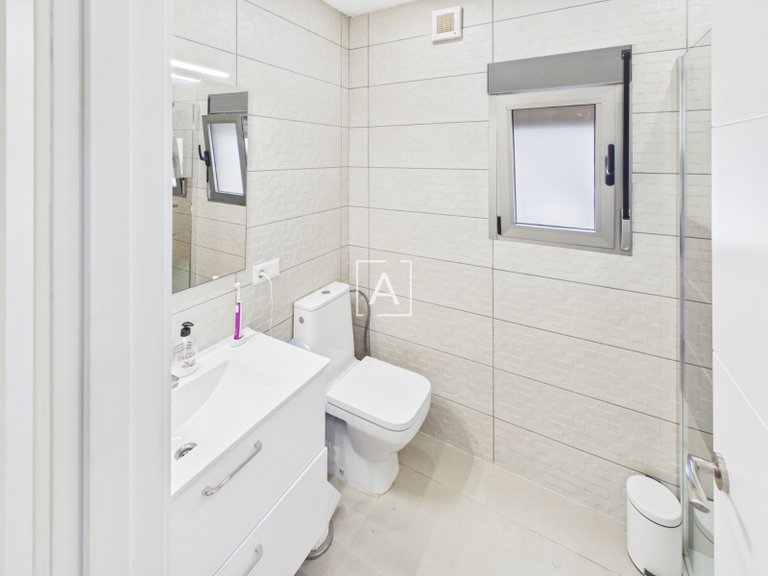 Villa for Sale in Pinar De Campoverde, Alicante 29