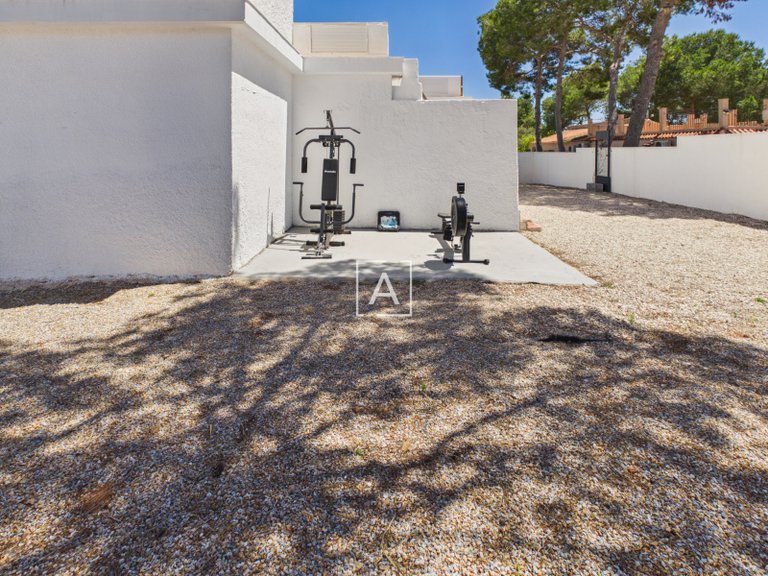 Villa for Sale in Pinar De Campoverde, Alicante 43