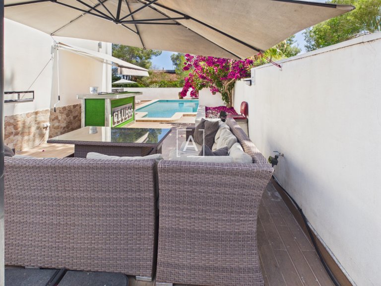 Villa for Sale in Pinar De Campoverde, Alicante 8