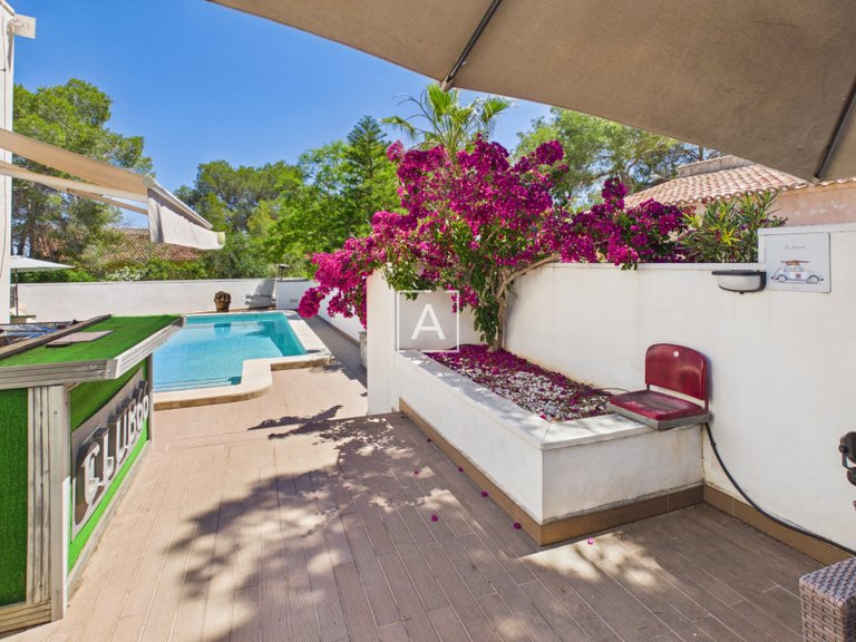 Villa for Sale in Pinar De Campoverde, Alicante 36