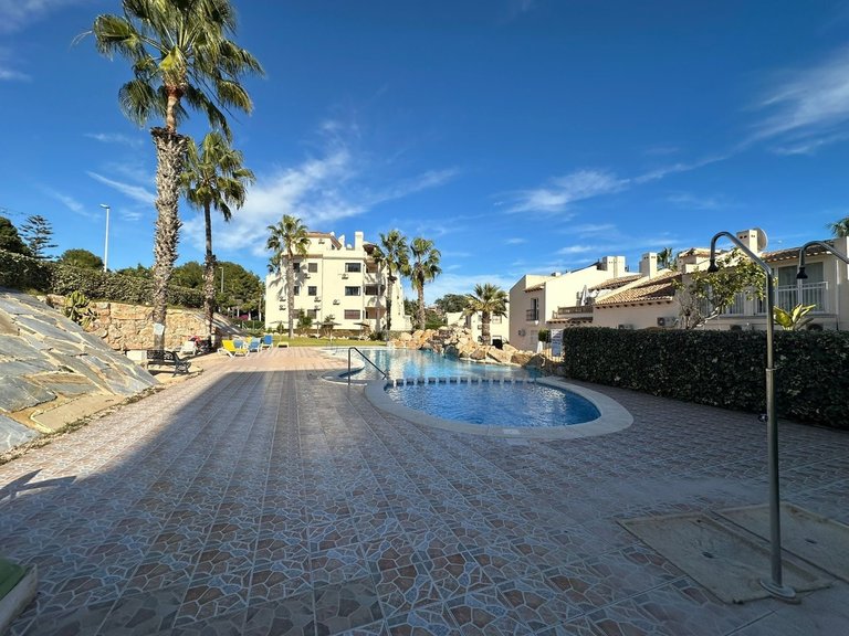 Town House for Sale in Las Ramblas, Alicante 28