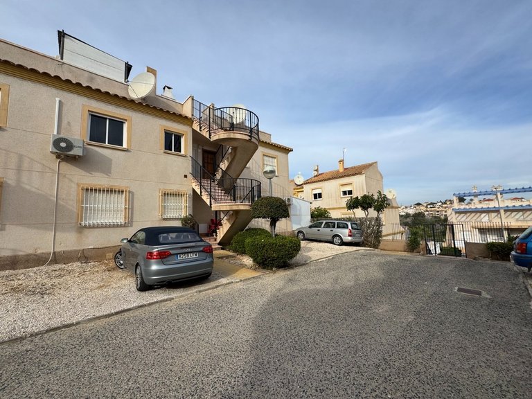 Apartment for Sale in Orihuela Costa, Alicante 20