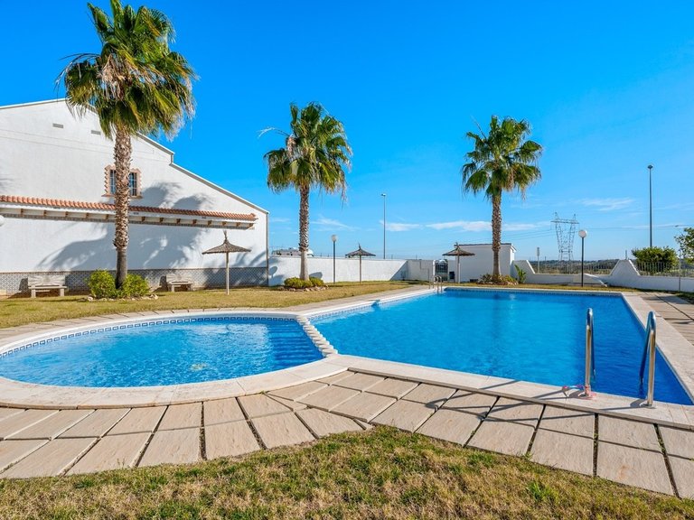 Town House for Sale in San Miguel De Salinas, Alicante 4