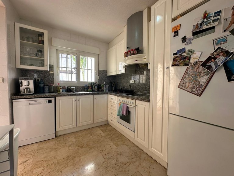 Town House for Sale in Las Ramblas, Alicante 10