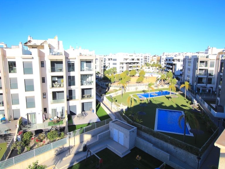 Apartment for Sale in Villamartin, Alicante 22