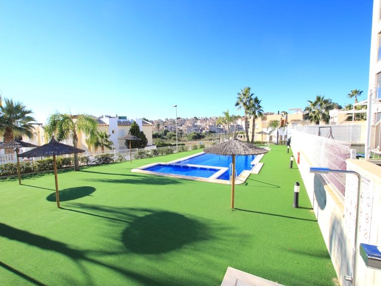 Apartment for Sale in Villamartin, Alicante 35