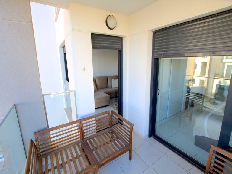 Apartment for Sale in Villamartin, Alicante 27