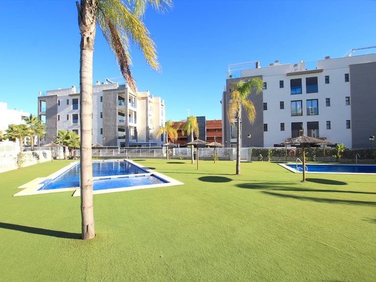 Apartment for Sale in Villamartin, Alicante 5
