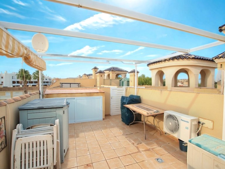 Apartment for Sale in Cabo Roig, Alicante 19