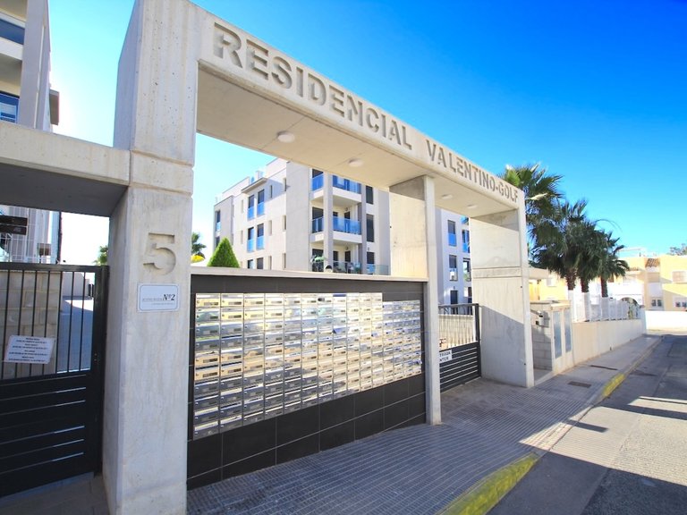 Apartment for Sale in Villamartin, Alicante 3