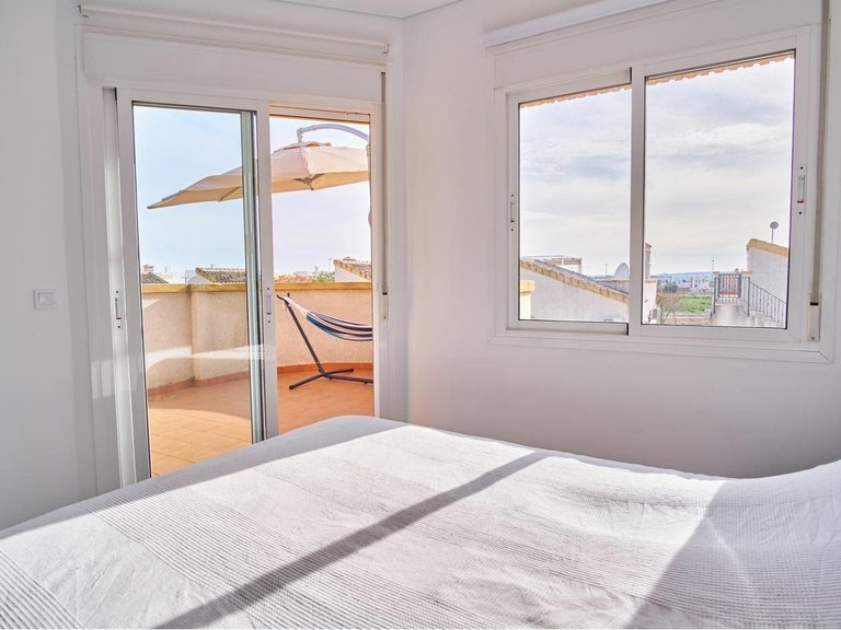 Villa for Sale in Los Montesinos, Alicante 12