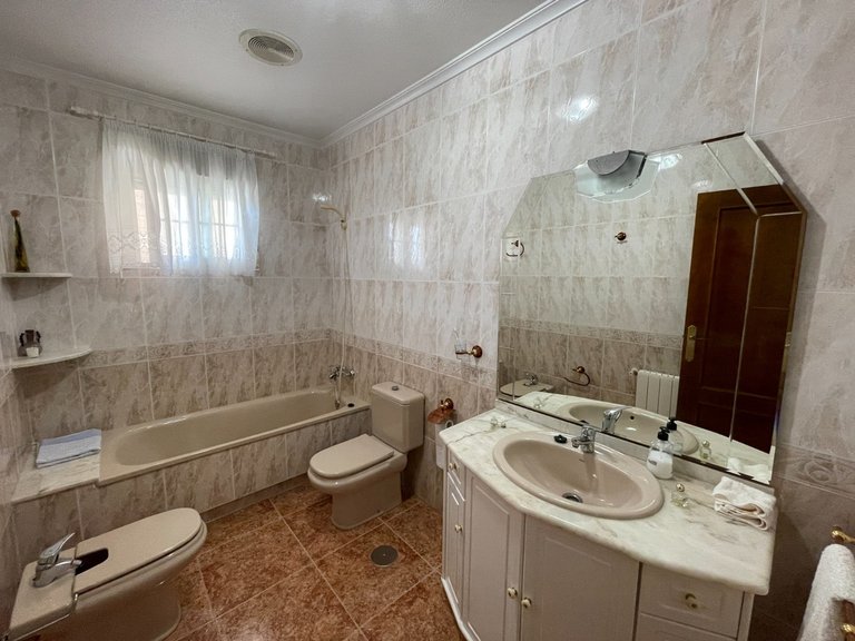 Town House for Sale in Formentera Del Segura, Alicante 30