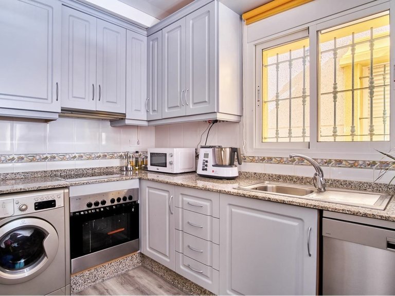 Villa for Sale in Los Montesinos, Alicante 4