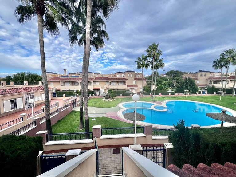 Villa for Sale in Pilar De La Horadada, Alicante 28