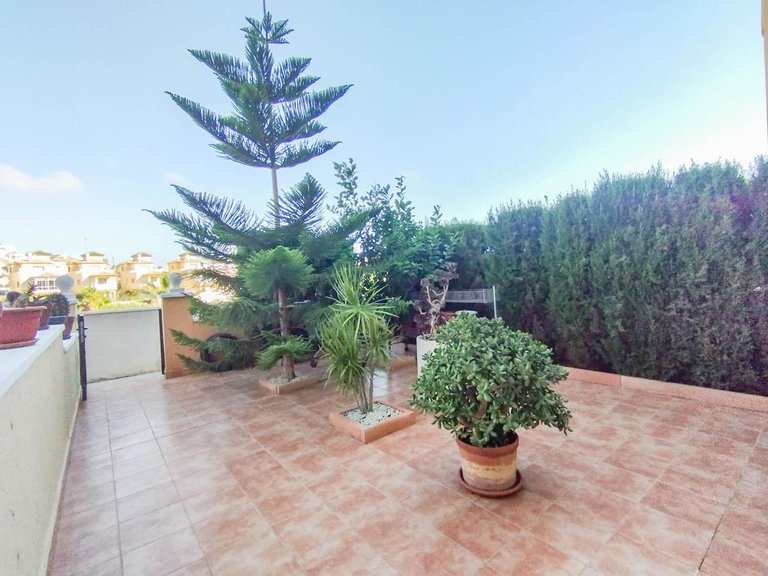 Villa for Sale in Orihuela Costa, Alicante 25