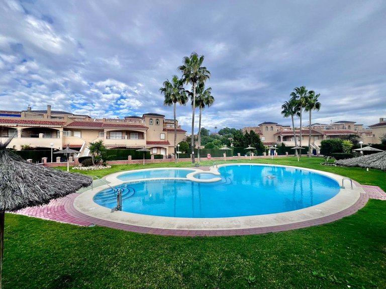Villa for Sale in Pilar De La Horadada, Alicante 30