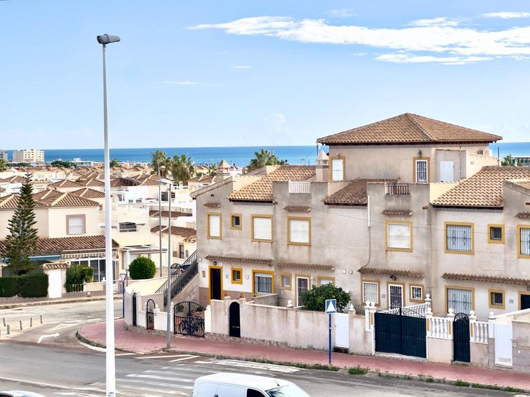 Penthouse for Sale in Orihuela Costa, Alicante 40