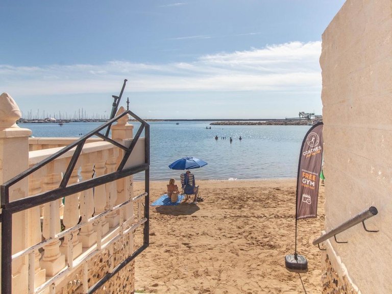 Apartment for Sale in Torrevieja, Alicante 26