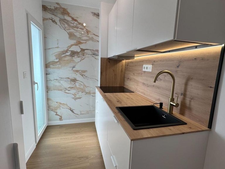 Apartment for Sale in Torrevieja, Alicante 16