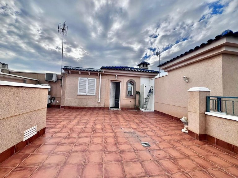 Villa for Sale in Pilar De La Horadada, Alicante 21