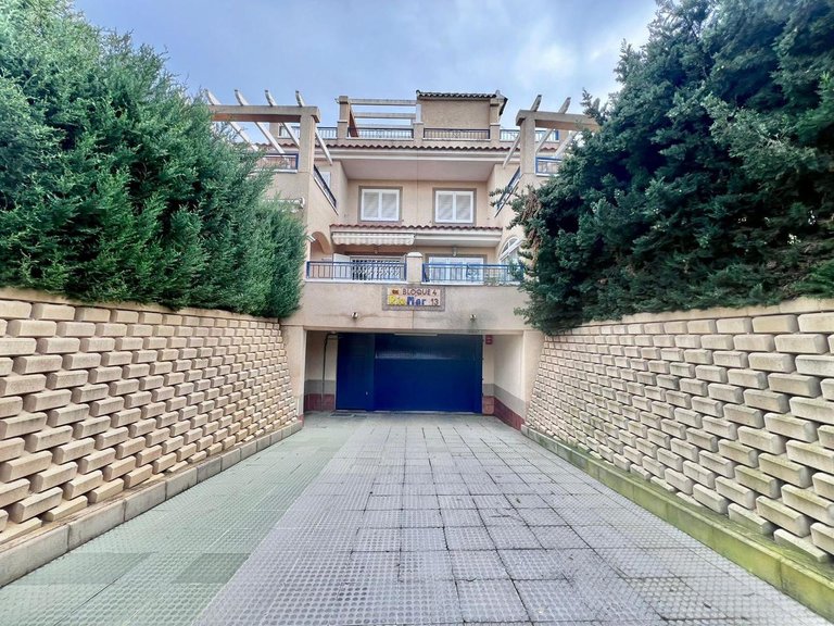 Villa for Sale in Pilar De La Horadada, Alicante 2