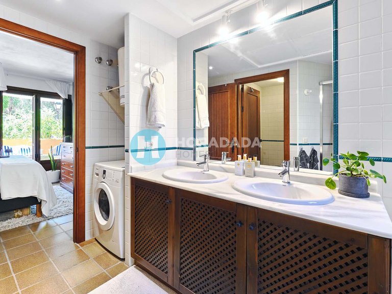 Apartment for Sale in Punta Prima, Alicante 19