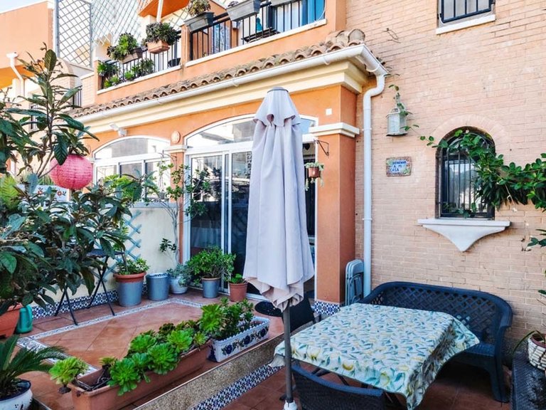 Town House for Sale in Villamartin, Alicante 45