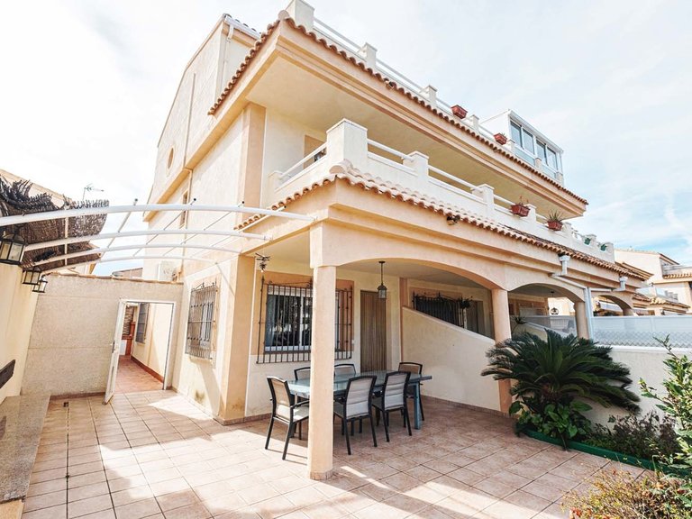 Town House for Sale in Torre De La Horadada, Murcia 2