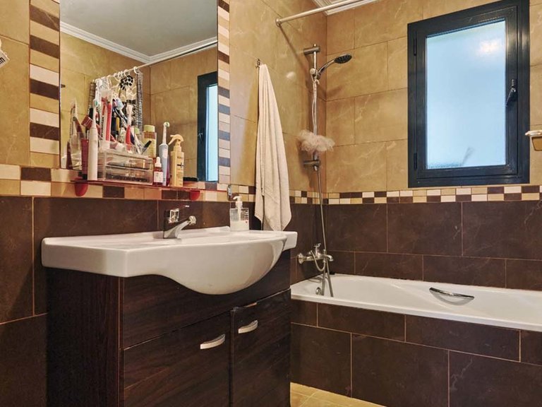 Town House for Sale in Villamartin, Alicante 32