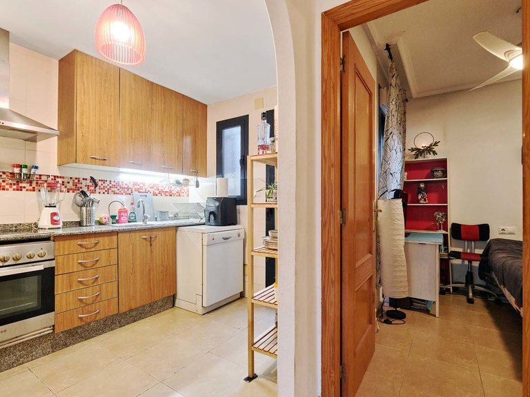 Town House for Sale in Villamartin, Alicante 18