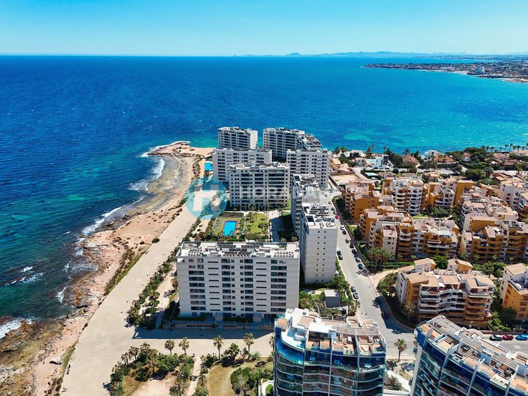 Apartment for Sale in Punta Prima, Alicante 43