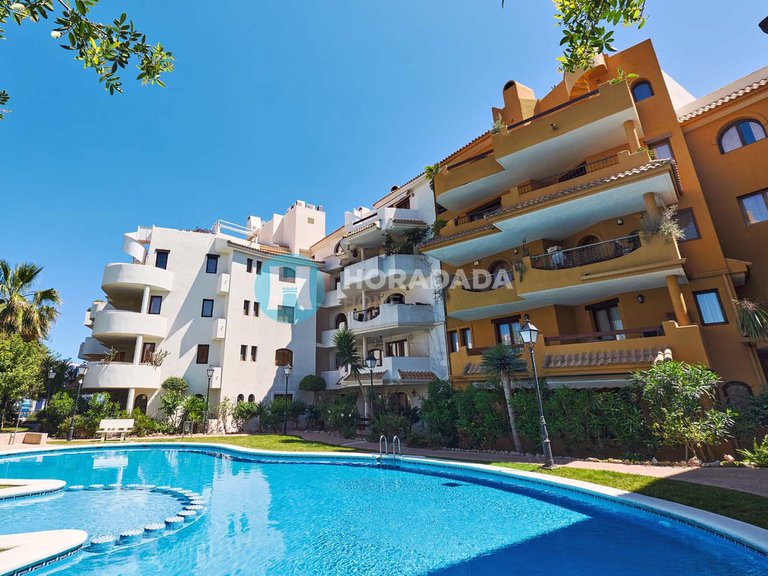 Apartment for Sale in Punta Prima, Alicante 33