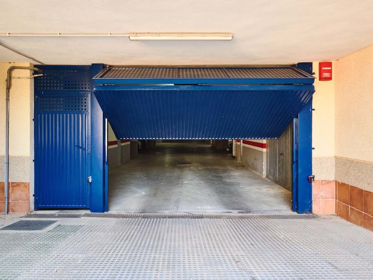 Apartment for Sale in Mil Palmeras, Alicante 32