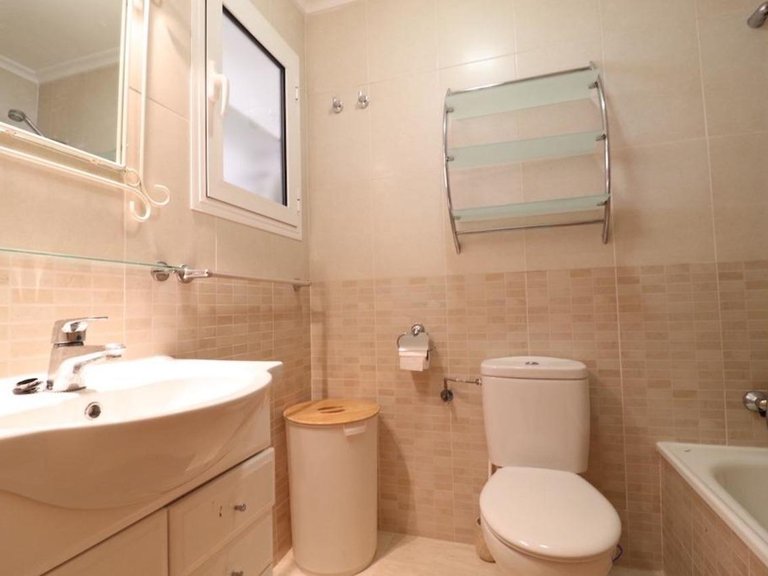 Villa for Sale in Torrevieja, Alicante 17