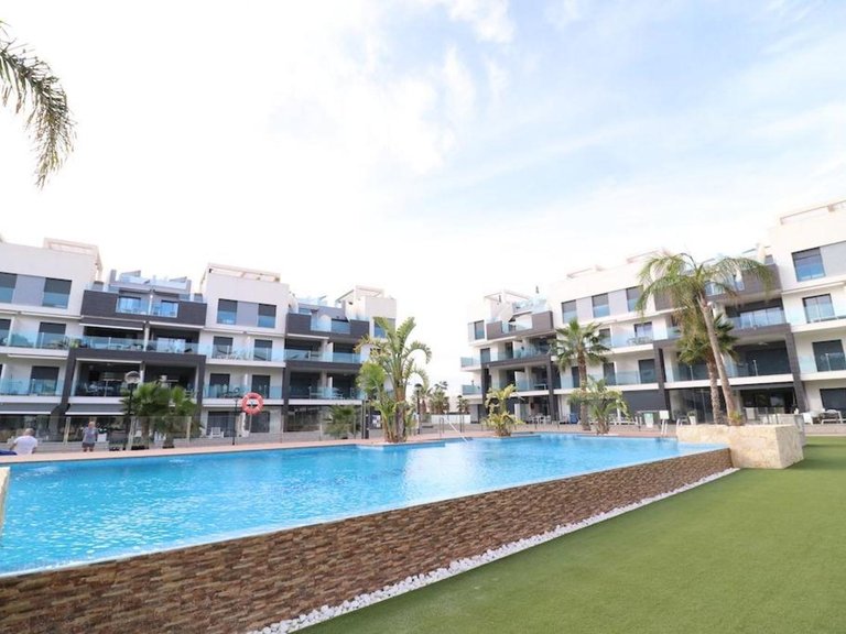 Apartment for Sale in Guardamar Del Segura, Alicante 1