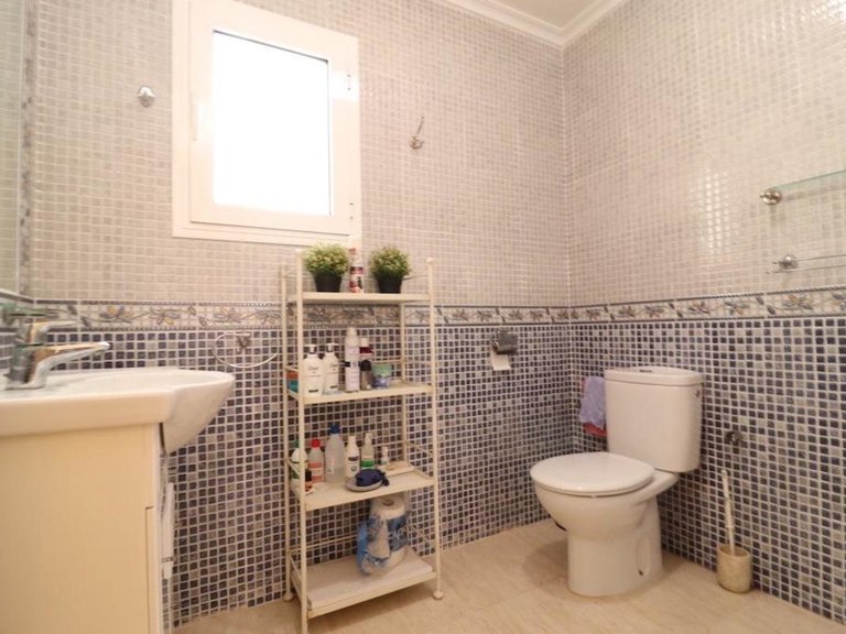 Villa for Sale in Torrevieja, Alicante 22