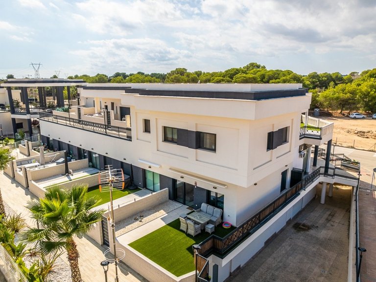 Apartment for Sale in Algorfa, Alicante 1