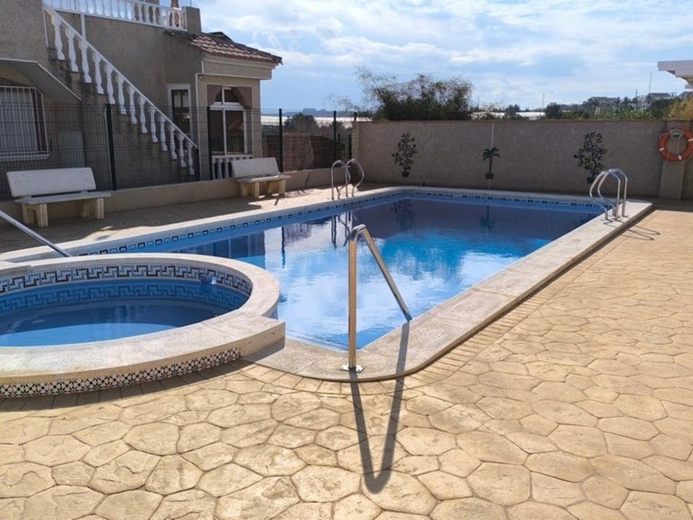 Villa for Sale in Algorfa, Alicante 3
