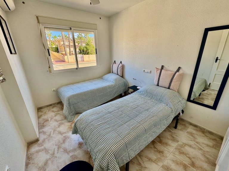 Villa for Sale in Benijofar, Alicante 7