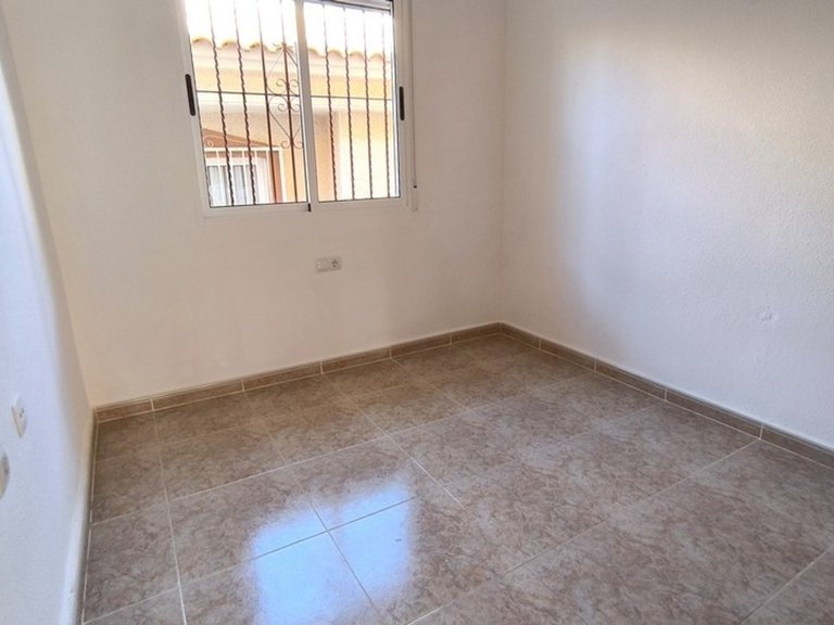 Villa for Sale in Algorfa, Alicante 6
