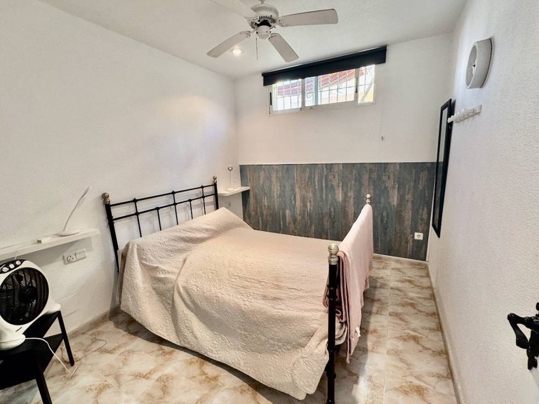 Villa for Sale in Benijofar, Alicante 25