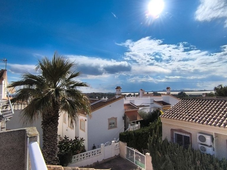 Villa for Sale in Algorfa, Alicante 18