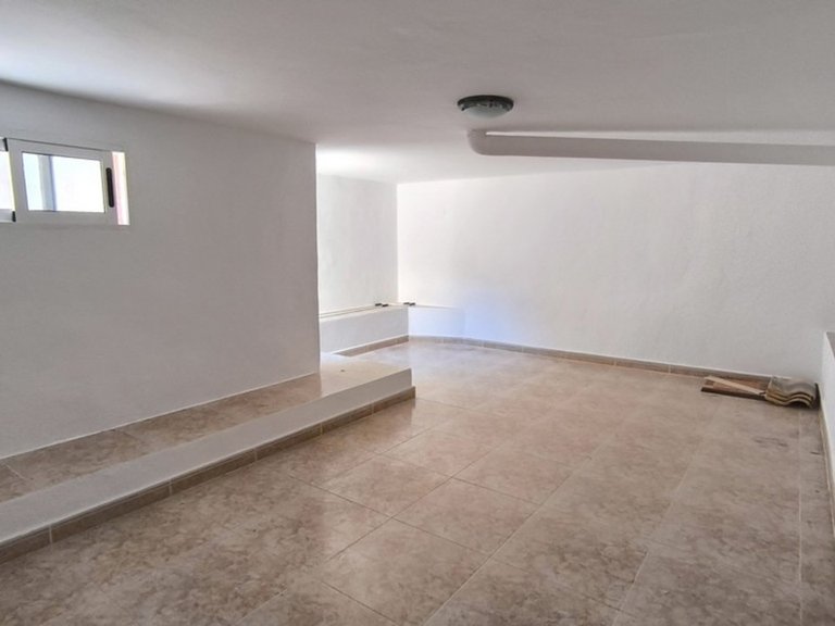 Villa for Sale in Algorfa, Alicante 12