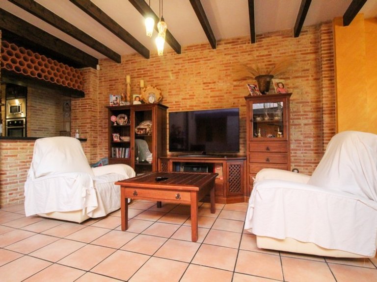 Villa for Sale in Algorfa, Alicante 6