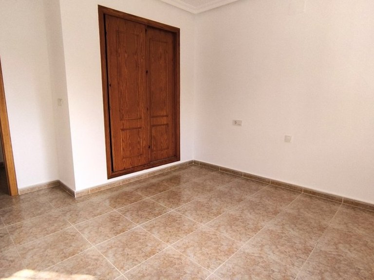 Villa for Sale in Algorfa, Alicante 8