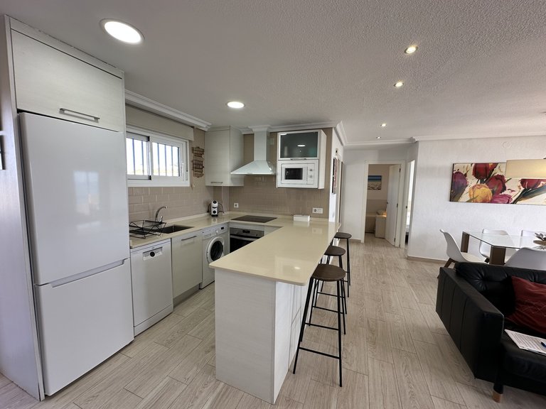 Apartment for Sale in Mil Palmeras, Alicante 7