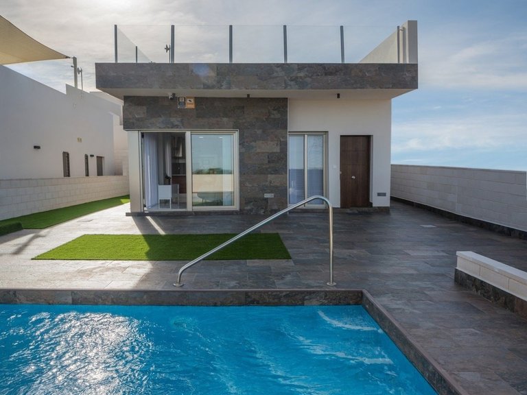 Villa for Sale in Orihuela Costa, Alicante 2