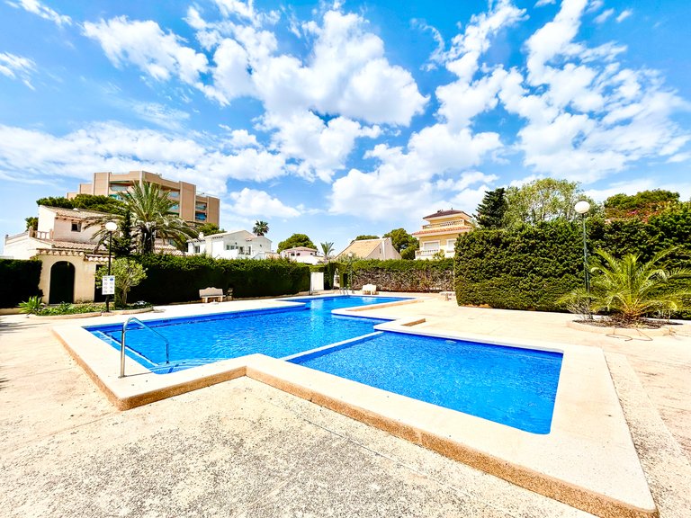 Villa for Sale in La Zenia, Alicante 6